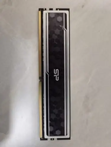 Silicon Power SP016GXLZU320BSAJ7 (16GB) RAM DDR4 3200MHz Memory Kit