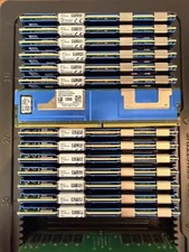 Intel Optane PMem 128GB DDR4 3200MHz 200 Series ECC RDIMM Memory NMB1XXD128GPS