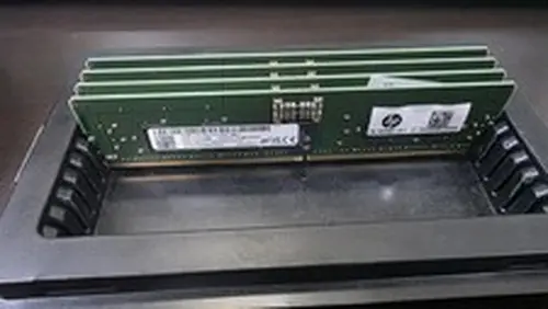 HP 16GB DDR5-5600 RDIMM SERVER RAM Memory (MTC10F1084S1RC56BD1) New Pulled