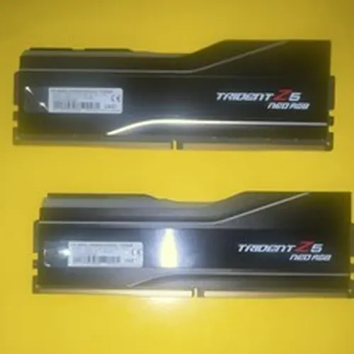 G.SKILL Trident Z5 Neo RGB 64GB (2x32GB) DDR5-6000 DIMM F5-6000J3040