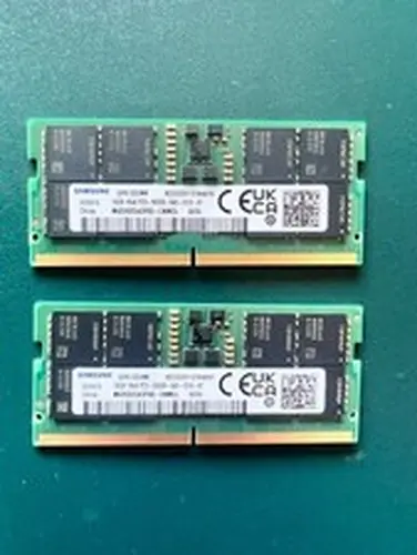 32GB 2x16GB Samsung DDR5 SODIMM PC-5600B Memory