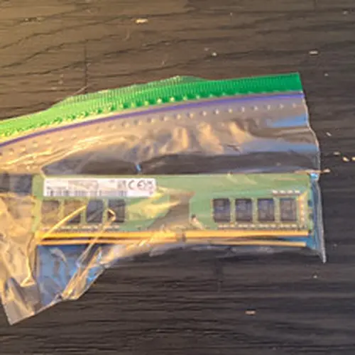 Desktop Computer RAM Memory Module, DIMM Form Factor, Single Module DDR4 3200AA