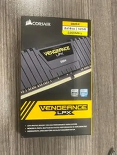 CORSAIR Vengeance LPX DDR4 RAM 32GB (2x16GB) 3200MHz 16-20-20-38