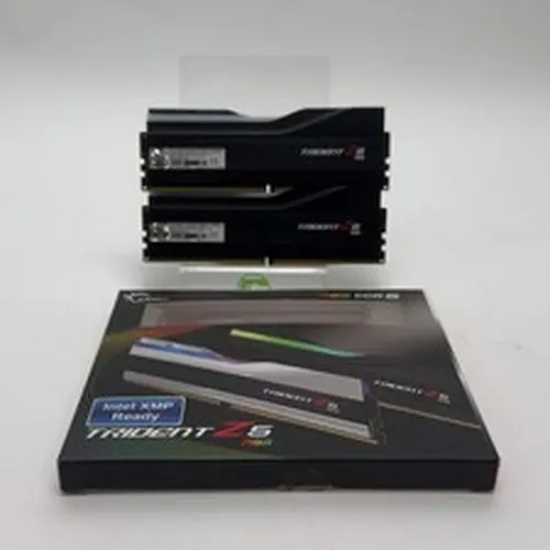 G.Skill Trident Z5 RGB Series 32GB (2x16GB) RAM DDR5 6800MHz F5-6800J34445G16GX2
