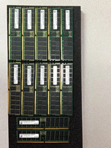 Micron 64GB DDR5-4800 PC5-38400 EC8 RDIMM Server Memory RAM MTC40F2046S1RC48BA1