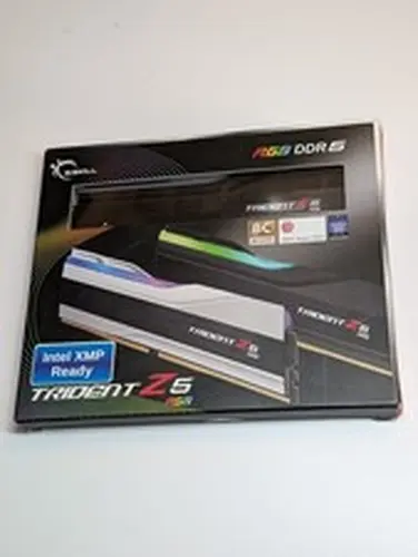 G.Skill Trident Z5 RGB 64GB 2x32GB DDR5 6000 CL30 Intel XMP
