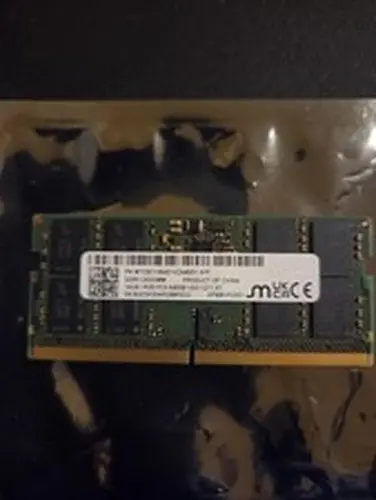 Micron 16GB DDR5-6400 CSODIMM Laptop Memory RAM