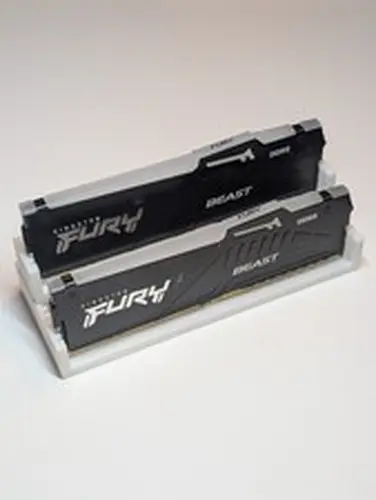 Kingston FURY Beast RGB 32GB 2x16GB DDR5 5200 CL36 EXPO XMP