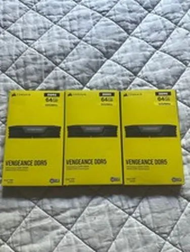 CORSAIR VENGEANCE 64GB (2 x 32GB) PC5-41600 (DDR5-5200) : Brand New / Not Opened