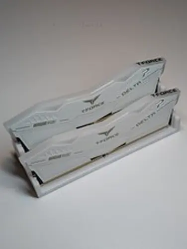 TEAMGROUP T-FORCE DELTA RGB White 32GB 2x16GB DDR5 6000 CL30 XMP EXPO