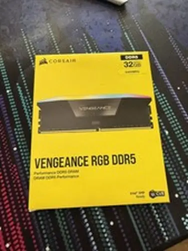CORSAIR Vengeance RGB 32GB (2 x 16GB) 288-Pin PC RAM DDR5 6400 Desktop Memory