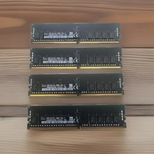 SK hynix 16GB PC4-21300 (DDR4-2666) Memory - HMA82GR7AFR4N-VK B3 AC