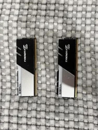 G. Skill Trident 32GB (2 x 16GB) (DDR4-3600)