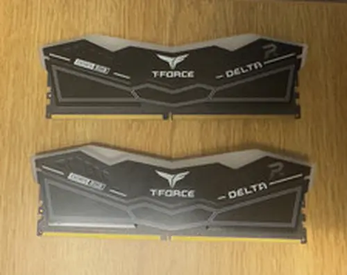 Team Group T-Force Delta RGB 32GB (2x16GB) DDR5-6000 288-Pin DIMM RAM