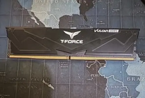 TEAMGROUP T-Force Vulcan 16GB DDR5-6000 CL38 Desktop RAM FLBD516G6000HC38ABK
