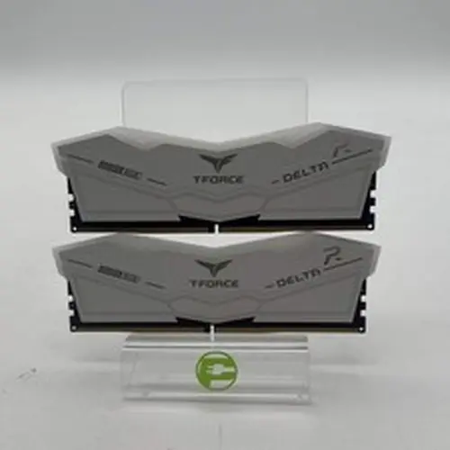TeamGroup T-Force Delta RGB 16GB (2x8GB) RAM DDR5 5200MHz FF4D516G5200HC40CDC01