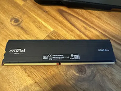 Crucial DDR5 Pro 48GB DDR5-5600 PC5-4800 UDIMM Unbuffered CP48G56C46U5