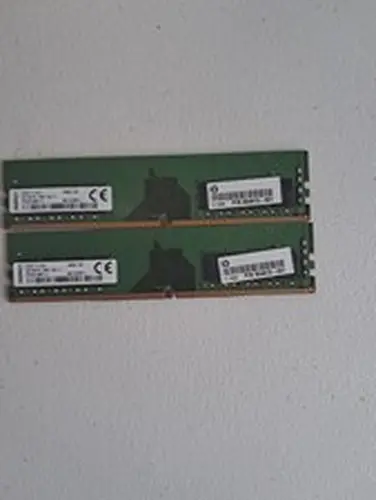 Kingston 16GB (2x8GB) DDR4 2400MHz PC4-2400T UDIMM memory module