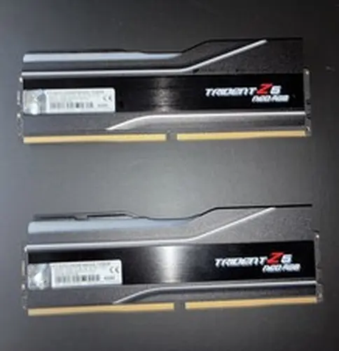 G.SKILL Trident Z5 Neo 32GB (2x16GB) DDR5-6000 CL26 F5-6000A2636H16GX2-TZ5NXRN