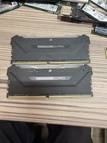 Corsair Vengeance RGB PRO 32GB (2x16GB) DDR4 3200MHz CL16 Desktop RAM Black