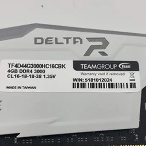 TeamGroup T-Force Delta RGB 32GB (4x8GB) RAM DDR4 3000MHz TF4D44G3000HC16CBK