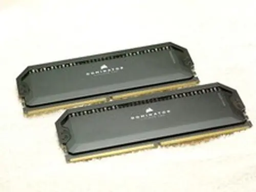 Corsair Dominator Platinum RGB DDR5 RAM 32gb 2x16gb 7200MT/s 34-44-44-96 Timings