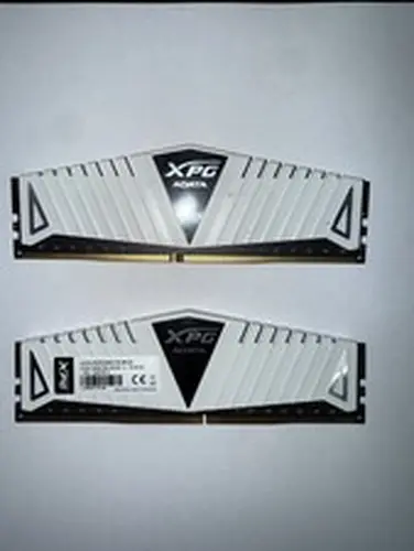 ADATA XPG 16GB (2x8GB) DDR4 3000MHz DIMM 288-Pin CL16 WHITE