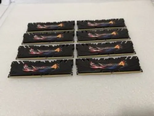 LOT OF 8 - G.SKILL Memory F4-2800C15Q2-64GRK DDR4-2800/PC4-22400 8GB×8/64GB