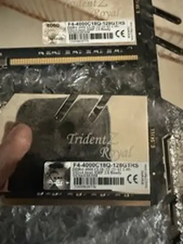 G.Skill Trident Z Royal DDR4-4000MHz 128GB Desktop Memory (4 X 32Gb -128GTRS)