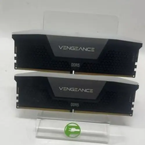 Corsair Vengeance RGB 32GB (2x16GB) RAM DDR5 6000MHz CMH32GX5M2B6000C40