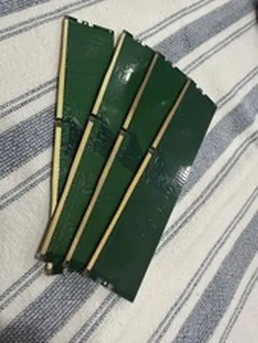32GB DDR4 3200 RAM (4x8GB Kingston) — &