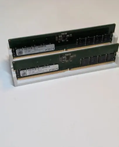 Micron 32GB 2x16GB DDR5 4800 CL40 UDIMM Desktop Memory Kit