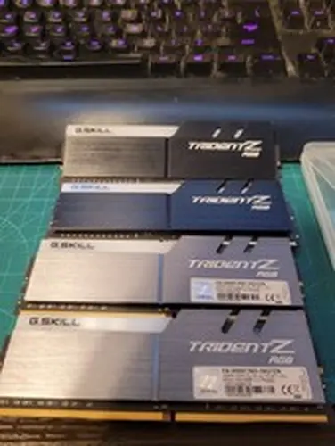 G. SKILL TridentZ RGB Series 32GB (4x8GB) DDR4-3000 Gaming Memory