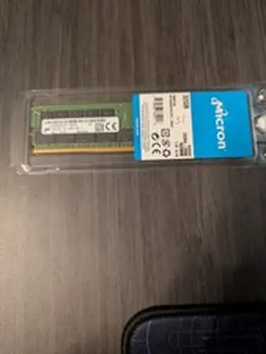 Micron 16GB 2666MHz PC4-21300 Non ECC (DDR4 SDRAM) Memory (MTA16ATF2G64AZ-2G6E1)