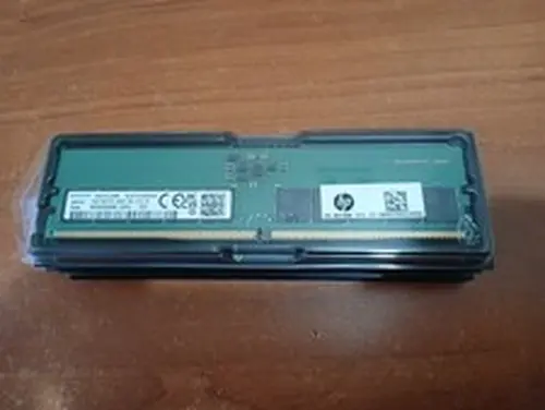 16GB Samsung DDR5-4800 EC4 ECC UDIMM DESKTOP/SERVER RAM Memory (M324R2GA3BB0)
