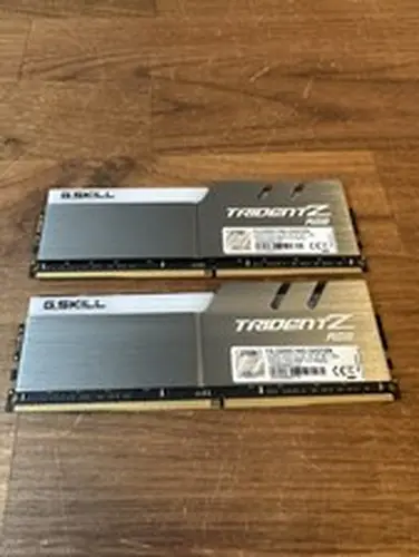 G. SKILL TridentZ RGB 32GB (2 x 16GB) PC4-25600 (DDR4-3200) Memory. Works