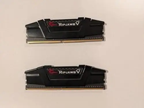 G.Skill RipJaws V 16GB (2x8GB) PC4-28800 (DDR4-3600) Memory F4-3600C16D-16GVKC