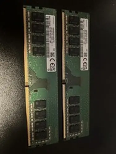 Samsung DDR4 3200 16GB (8GBx2) Desktop Memory Unbuffered 288-pin