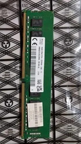 16GB SK HYNIX HMA82GU6DJR8N-XN Memory. PC4-3200A. DDR4 3200. 2Rx8.