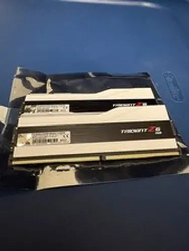 G.SKILL TRIDENT Z5 RGB 96GB (2 x 48GB) DDR5 CL32 6400MHZ RAM MEMORY WHITE