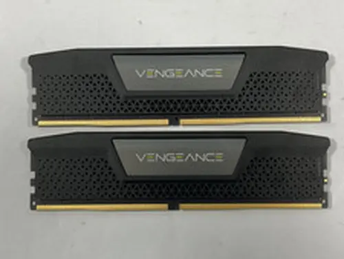 CORSAIR VENGEANCE 64GB (2 x 32) DDR5 RAM UDIMM 5200MHz Computer Memory