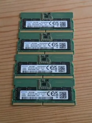4x Samsung 8GB SO-DIMM DDR5 RAM Memory M425R1GB4BB0-CQK(PLEASE READ)