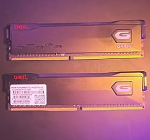 GeIL ORION 16GB (2x8GB) DDR4-3200 PC4-25600 288-Pin DIMM XMP GAOG416GB3200C16ADC
