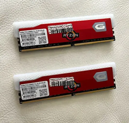 GeIL Orion RGB 32GB (2x16GB) DDR4 3200MHz PC4-25600 288-Pin DIMM RAM⁠