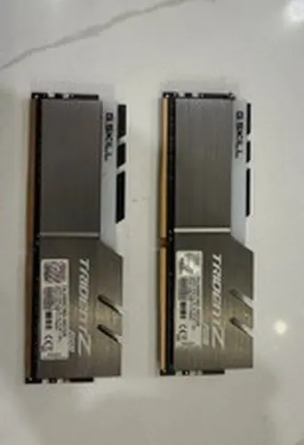 G. Skill Trident Z RGB Series DDR4 RAM 16GB (2x8GB) 3200mt/S CL16-18-18-38