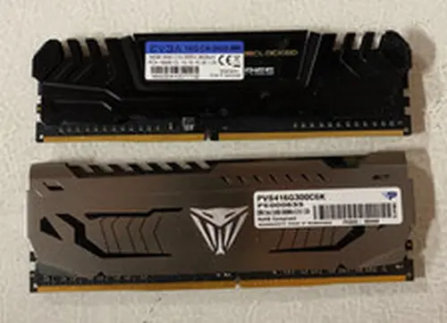 Lot of 2 1 EVGA 1 Ptriot SuperClocked 8GB 16G‑D4‑2400‑MR DDR4 Desktop Memory RAM