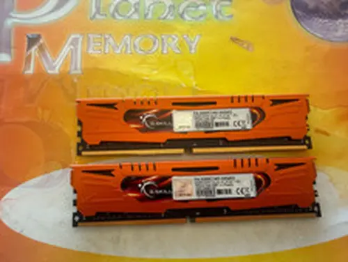 LOT PC4-25600 32GB 2x16GB DDR4 3200MHz DESKTOP GAMING MEMORY F4-3200C14D-32GAO