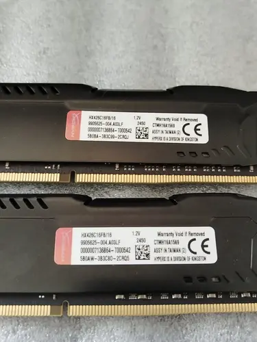 Kingston HyperX 8GB DDR4 RAM 2133 2400 2666 3200MHz Desktop Gaming Memory