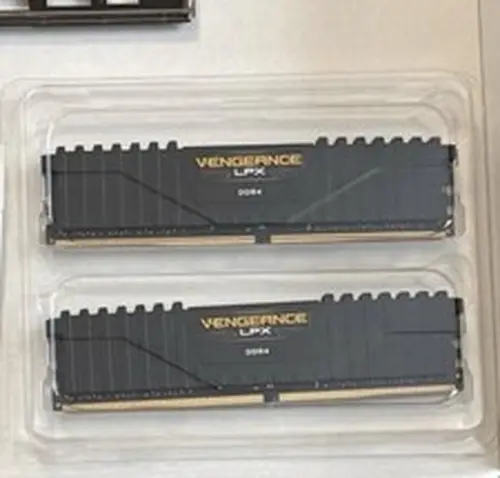 Corsair Vengeance LPX 16GB (2x8GB) RAM DDR4 2400MHz CMK16GX4M2A2400C16