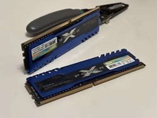 Silicon Power XPOWER Gaming 16GB (2x8GB) DDR4-3200 DIMM 288-Pin RAM